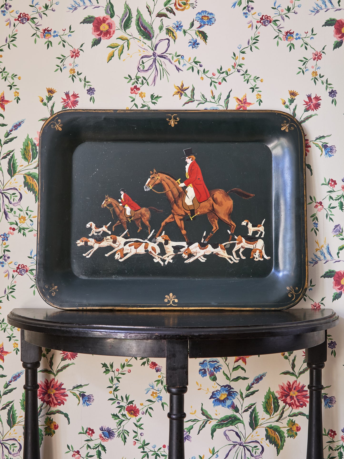 Centrum Hunt Scene Tray