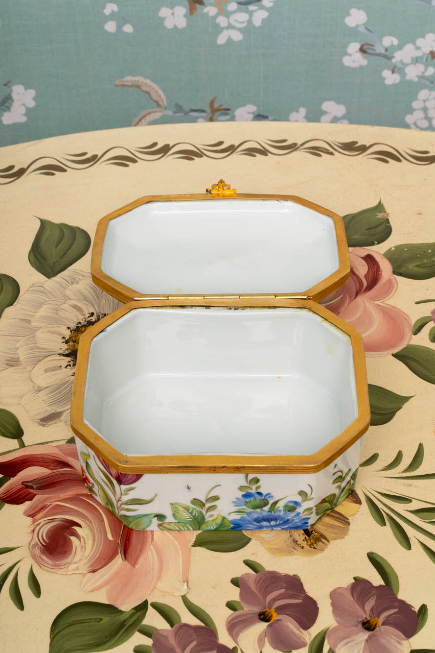 Italian Porcelain Keepsake Box