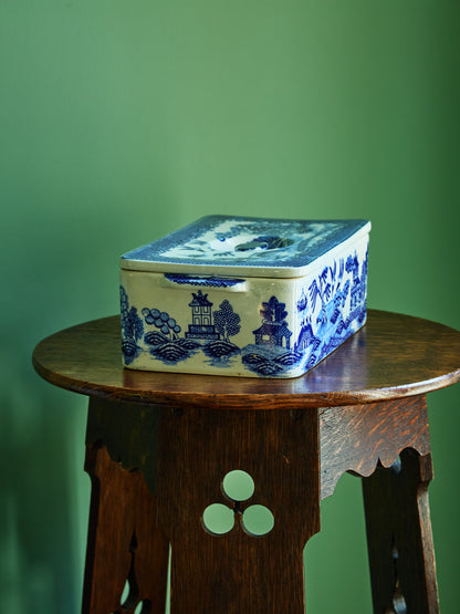 Bue Willow Moriyama Porcelain Refrigerator Box