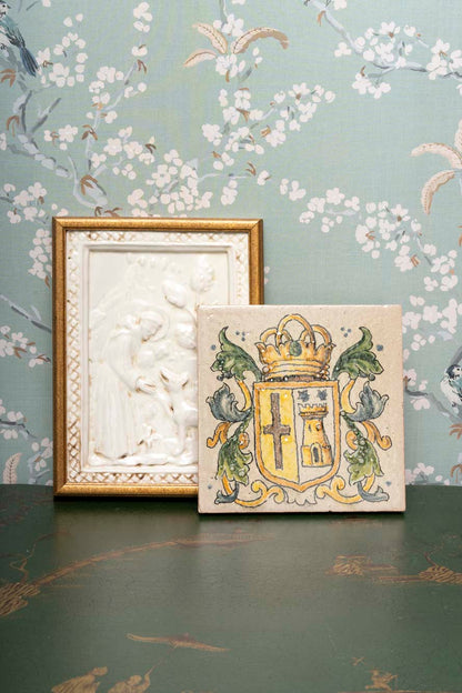 Royal Crest Tile