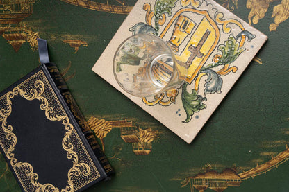 Royal Crest Tile